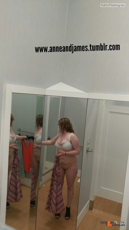 No panties anneandjames: What do you think of this dress?.. Good for... pantiesless Public Flashing
