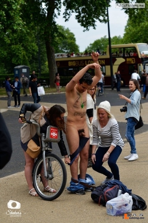 Public nudity photo walkingandswinging: That’s it! Strip ‘em in the streets!! Follow... Public nudity photo walkingandswinging: That’s it! Strip ‘em in the streets!! Follow... Public Flashing