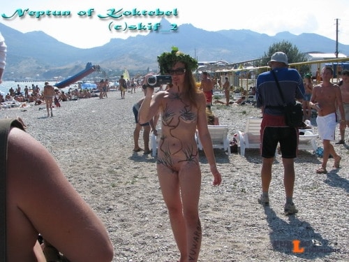 Public nudity photo Russian nudist beaches presented here. Public Flashing