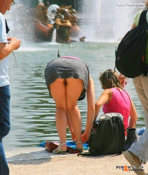 Public flashing photo pantyless upskirt love:Fountain upskirt oops Public Flashing