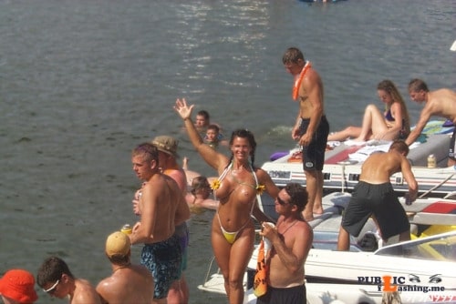Public flashing photo Photo Public flashing photo Photo Public Flashing