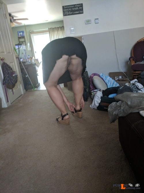 No panties allaboutthefun32: Back at our shopping shenanigans today ๐ pantiesless No panties allaboutthefun32: Back at our shopping shenanigans today ๐ pantiesless Public Flashing