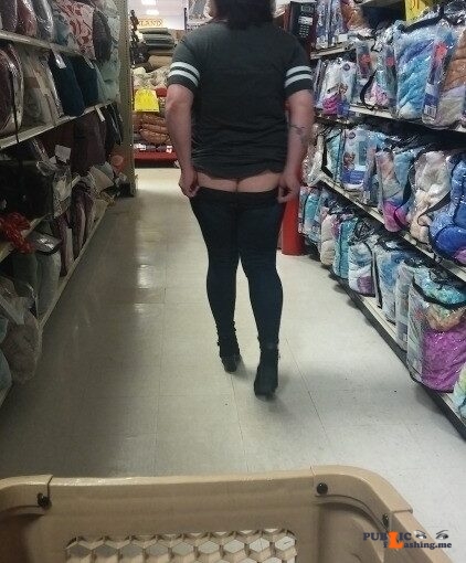 No panties Couldn’t get a second picture. Busy store Well maybe next time… pantiesless