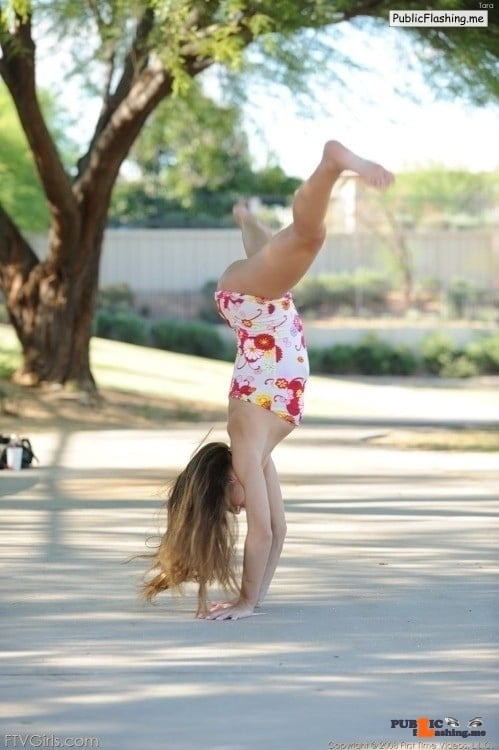 Public Flashing Photo Feed : FTV Babes upskirt FTV Girl Tara does cartwheels in public wearing a short, tight…