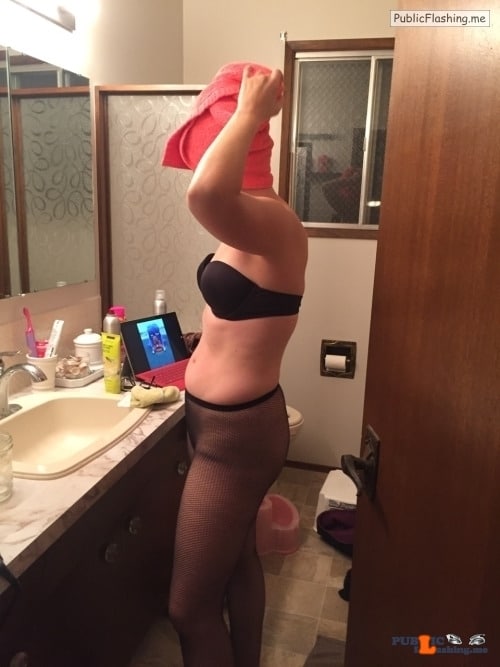 Public Flashing Photo Feed : No panties mouthymama: Bitches getting ready to go out. pantiesless