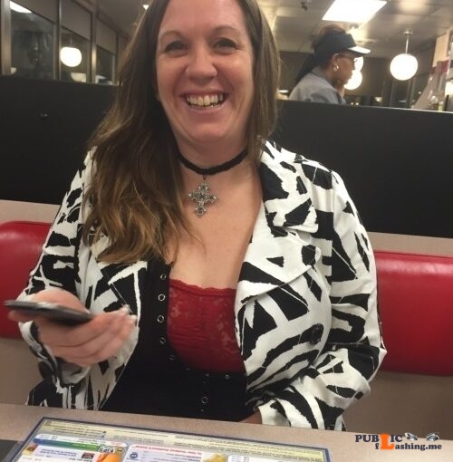 Public flashing photo idareyoucontest: Mmmmm Waffle House and tits!!!!dare completed…