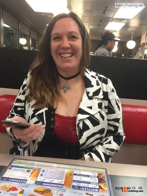 Public Flashing Photo Feed : Public flashing photo idareyoucontest: Mmmmm Waffle House and tits!!!!dare completed…