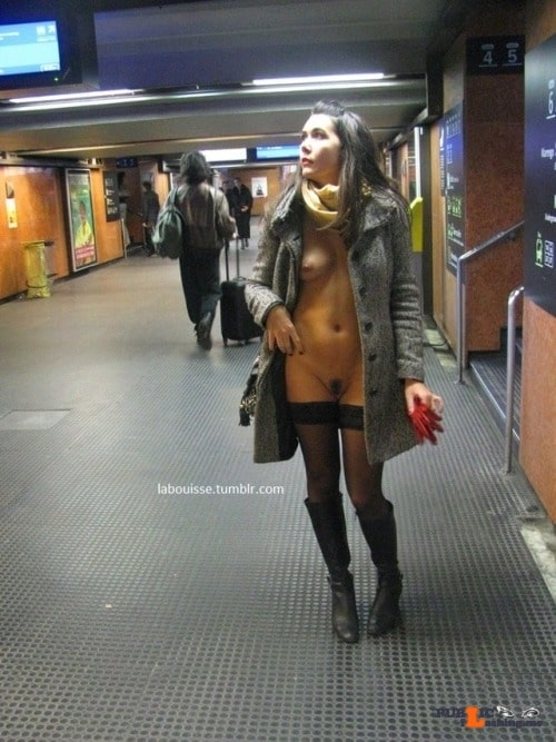 Public Flashing Photo Feed : Public flashing photo heathenhole:Flash It Friday