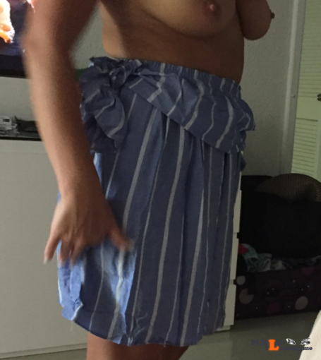 No panties southerncouples: Dinner time decisions. This is what happened the last time I wore this summer… pantiesless