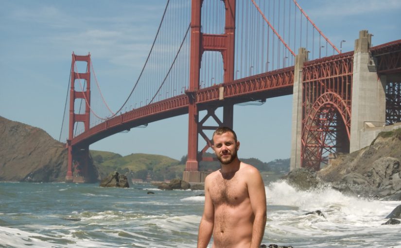 posing naked under san francisco bridge